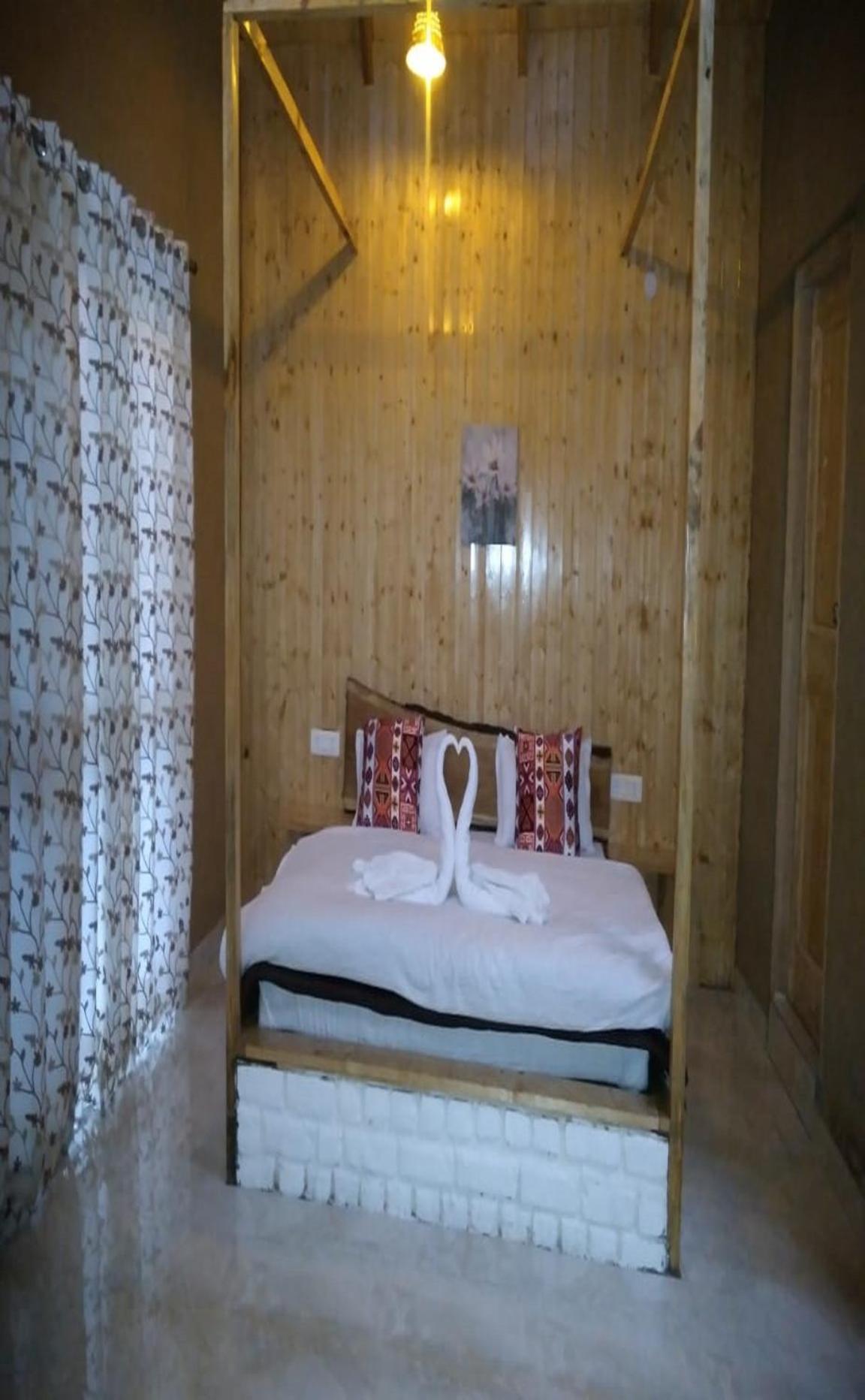 Offbeat Abodes - Tirthan Valley Banjar Exterior photo